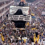 Ratos e Urubus, Larguem a Minha Fantasia